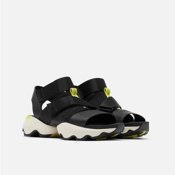 SOREL KINETIC™ IMPACT SPORTY SANDAL - Picture 2 of 15